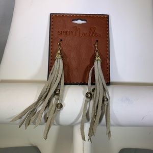 Simply Noelle Hanging Earrings Leather Tassel